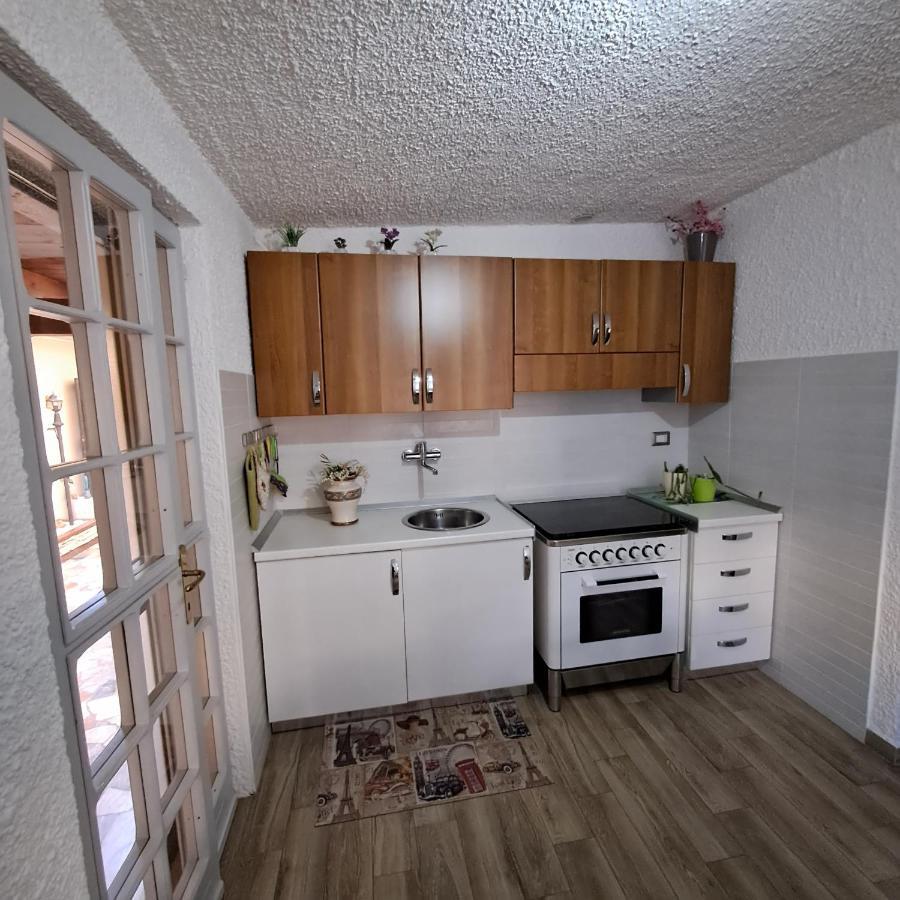 Bouganville Casa Vacanza Ambiente Climatizzato Con Wi Fi Pineto Zewnętrze zdjęcie